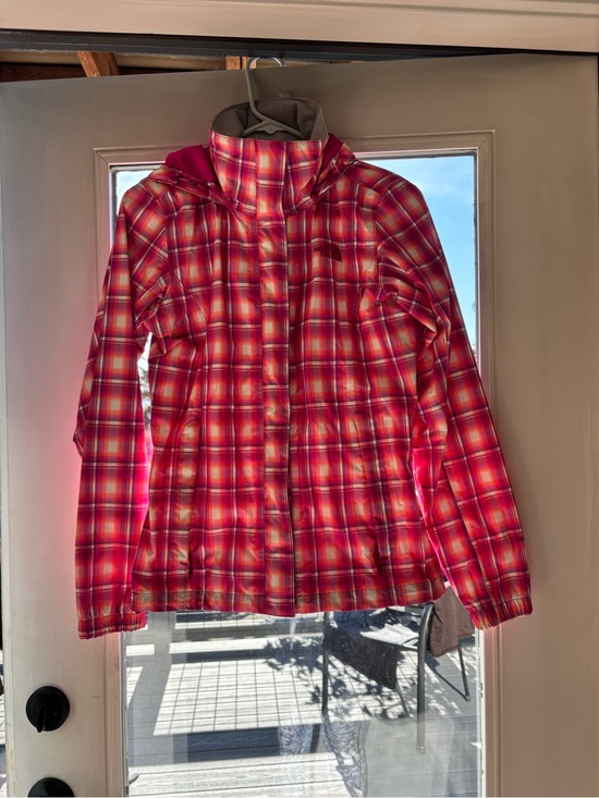 The North Face Jackets & Blazers - The North Face Pink Plaid Hooded Puffer Jacket
